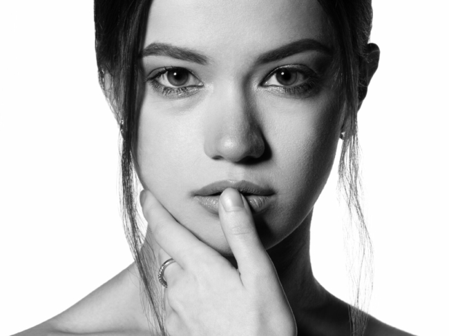 Senada Gjika - Ritratto di beauty in studio a Torino
